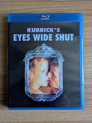 Eyes wide shut - wide,
